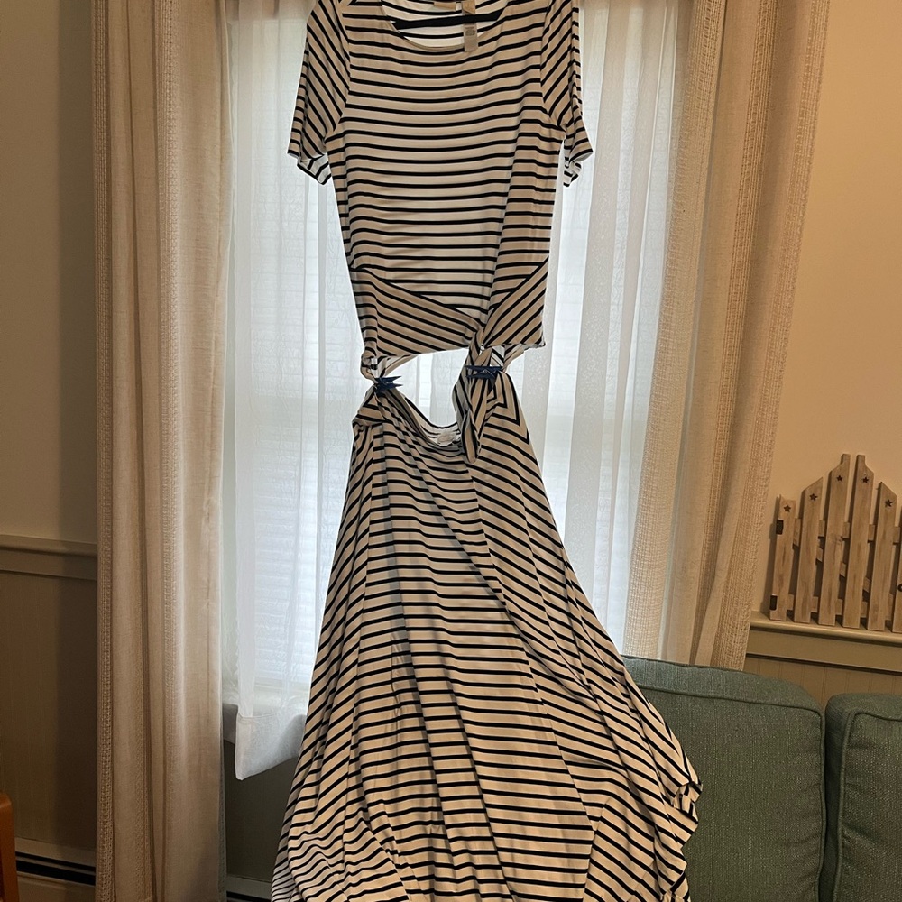 Chicos 2 piece set. Size 1, which is size 6-8 US